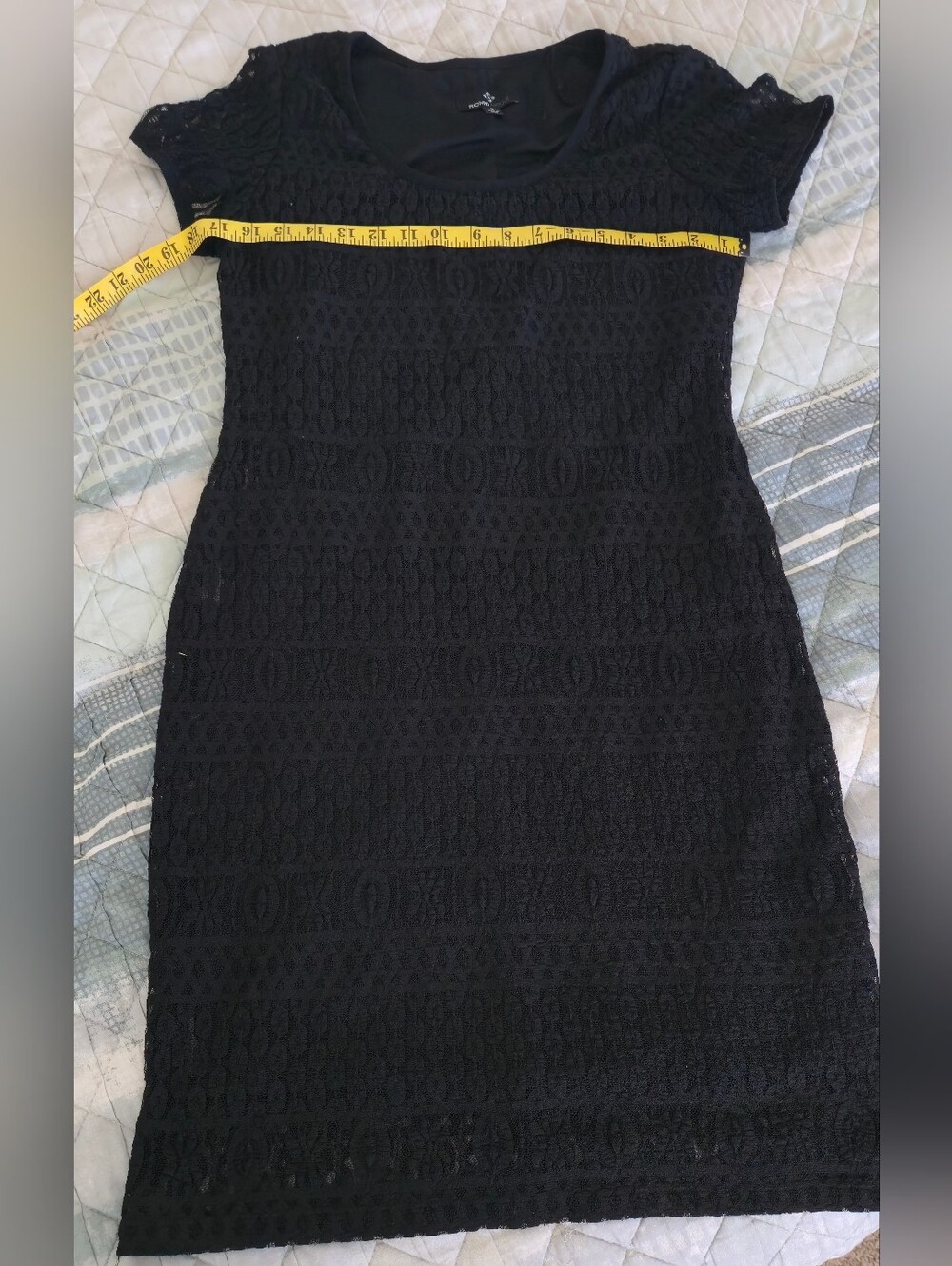 Ronni Nicole Black Lace Midi Dress with Short Sleeves and Scoop Neck